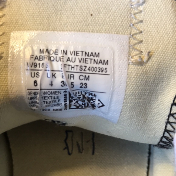 Women’s Converse shoes all star black with white bills size 6 good condition - Picture 5 of 5